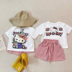 SET BỘ HELLO KITTY ZOZ WOW ÁO TRẮNG QUẦN SOOC CARO HỒNG BÉ GÁI SẴN