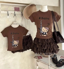SET ÁO PHÔNG NÂU HELLO KITTY KÈM CHÂN VÁY NGẮN TẦNG NỮ