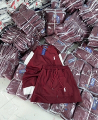 SÉT  COTTON ĐỎ TAY TRẮNG THÊU NGỰA  CHÂN VÁY A DÁNG NGẮN NỮ