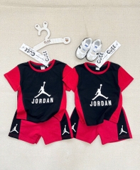 BỘ THỂ THAO JORDAN ĐEN PHỐI ĐỎ CHO BÉ TRAI(SALE 59k)