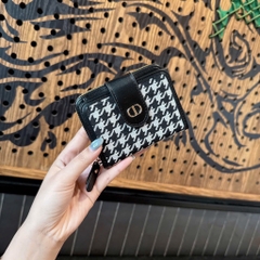 PHỤ KIỆN - VÍ CẠP TAY HOẠ TIẾT HOT TREND