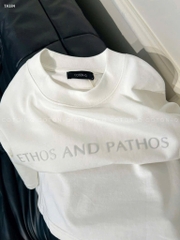 ÁO PHÔNG TRẮNG CHỮ ETHOS AND PATHOS NỮ