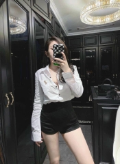 QUẦN ĐÙI HOTTREND KHOÁ SAU NỮ SẴN