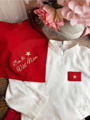 SET ÁO DÀI GẤM TẶNG KHĂN QUÀNG ĐỎ + KẸP CỜ SAO BÉ GÁI SẴN