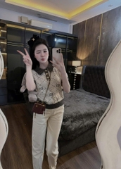 ÁO LEN CỘC ĐEN BE GC CỔ TRỤ NỮ SẴN