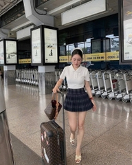 SET ÁO CỔ SEN MIX CHÂN VÁY KẺ NỮ