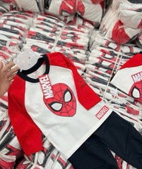BỘ NHỆN MARVEL DÀI TAY ÁO TRẮNG RAGLAG ĐỎ QUẦN NỈ ĐEN CHO BÉ TRAI
