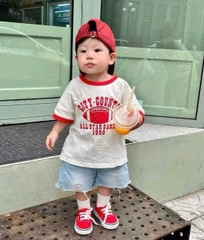 SÉT ÁO COTTON CITY COUNTY ĐỎ PHỐI QUẦN JEAN RÁCH BÉ TRAI