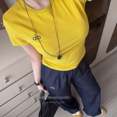 SET ÁO ZIP ALO MIX QUẦN JEAN GIẤY NỮ SẴN(XẢ 125k)