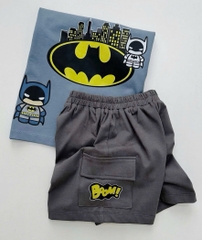 SÉT COTTON BATMAN XANH  PHỐI QUẦN SOOC TÚI HỘP TONE GHI CHO BÉ TRAI