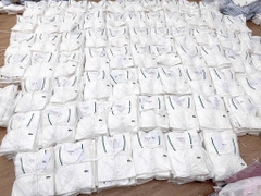 ÁO TRẮNG VIỀN XANH LACCOT NỮ