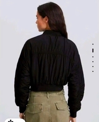 ÁO KHOÁC PHAO BOMBER BERSHKA DƯ XỊN NỮ THU ĐÔNG