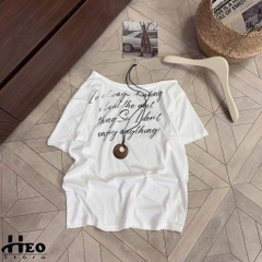 ÁO THUN CHỮ TRỄ VAI NỮ