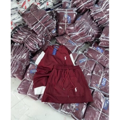 SÉT COTTON ĐỎ TAY TRẮNG THÊU NGỰA CHÂN VÁY A DÁNG NỮ SẴN (SALE 89k)