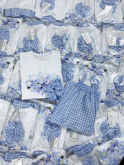 SET ÁO PHÔNG TRẮNG HOA XANH KÈM CHÂN VÁY DÀI KẺ NỮ SẴN