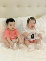SET 2 BỘ HỒNG TRẮNG ABATHING APE BÉ TRAI BÉ GÁI (XẢ 79k)