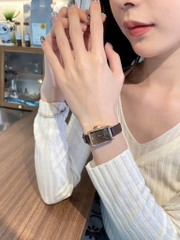 PHỤ KIỆN - ĐỒNG HỒ MẶT VUÔNG TONE NÂU ĐẬM