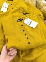 ÁO LEN VÀNG KHUY ĐEN DÀI TAY NỮ THU ĐÔNG