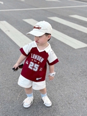 SET POLO ĐỎ LONDON 25 KÈM MŨ BÉ TRAI SẴN