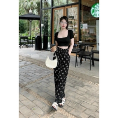 QUẦN LỤA ỐNG SUÔNG HOẠ TIẾT(xả 50k)