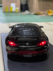 Mô hình xe Mercedes-Benz GTR mã CZ121