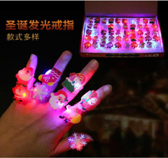 Nhẫn phát sáng mã 12197( bán 50c/ hộp)