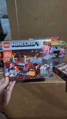 Bộ xếp hình Minecraft mã 44093B ( Bán theo khay x 6 hộp)