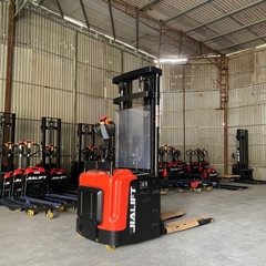 Xe nâng điện Stacker 1.6 Tấn CL1645GA