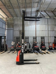 Xe nâng điện Stacker 1,5 Tấn CL1530JB