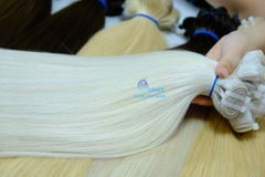 Weft color platinum