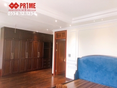 Thi công công trình phào chỉ Pu trơn tại biệt thự k4 Ciputra