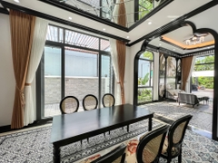 Thi công phào chỉ đen Indochine căn hộ tại Hoài Đức