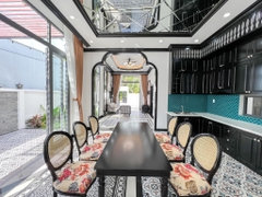 Thi công phào chỉ đen Indochine căn hộ tại Hoài Đức