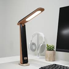 Đèn bàn LED, dùng pin sạc, màu vân gỗ, nhãn hiệu WILIT, model U30, hàng mới 100%