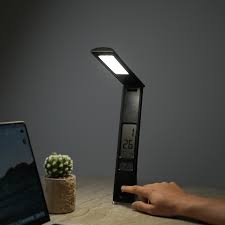 Đèn bàn cảm ứng thông minh LED, dùng pin sạc, model U11, màu giả da đen, hàng mới 100%