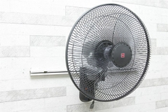 Quạt treo tường KDK, màu đen M40M(BK)