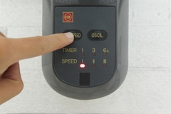Quạt treo tường KDK, màu đen M40M(BK)