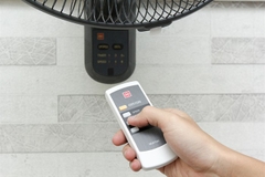 Quạt treo tường KDK, màu đen M40M(BK)