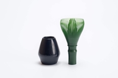 Set Chổi nhựa cao cấp Chasen Resin pha matcha (100% Made in Japan) - Gồm đế giữ chổi Naoshi