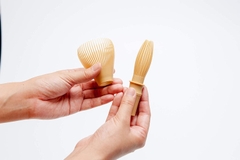 Set Chổi nhựa cao cấp Chasen Resin pha matcha (100% Made in Japan) - Gồm đế giữ chổi Naoshi