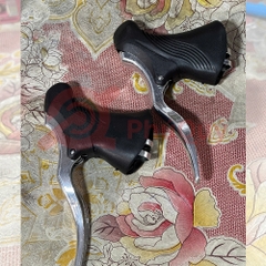 Tay Thắng Gù Cao