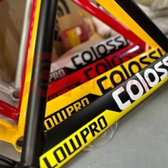 Khung COLOSSI FixedGear Kèm Phuộc CARBON Kèm Chén Cổ, Cốt Yên & Khóa Cốt Yên
