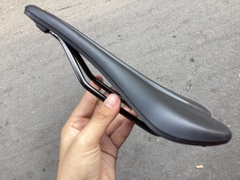 Yên VM FIT  27cm  DDK ĐEN NHIỀU MẪU