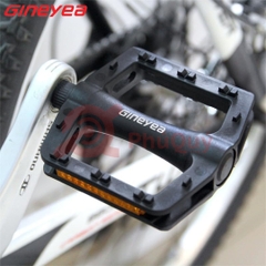 Pedal Nhựa GINEYEA Trục Côn Bi