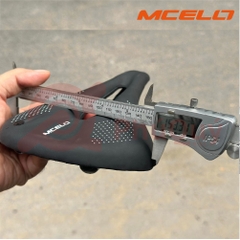 Yên MTB MCELO CÓ RẢNH GIỮA BẢN LỚN ĐẾ và Gọng CARBON