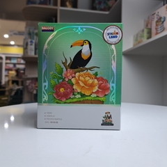 BALODY-16391 Đồ chơi lắp ráp có hộp mica chống bụi Chú chim Tucan cuồng nhiệt