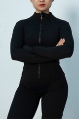 Áo Khoác Thể Thao Nữ Dài Tay Khoá Zip - The Noir