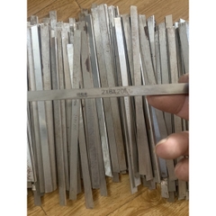 Thép HHS 2x8x200 chế lưỡi gọt cell pin