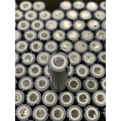 Cell Pana 18650BD dung lượng 3200mah xả 10A hàng tháo khối.