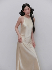 Đầm yếm thương hiệu OLV